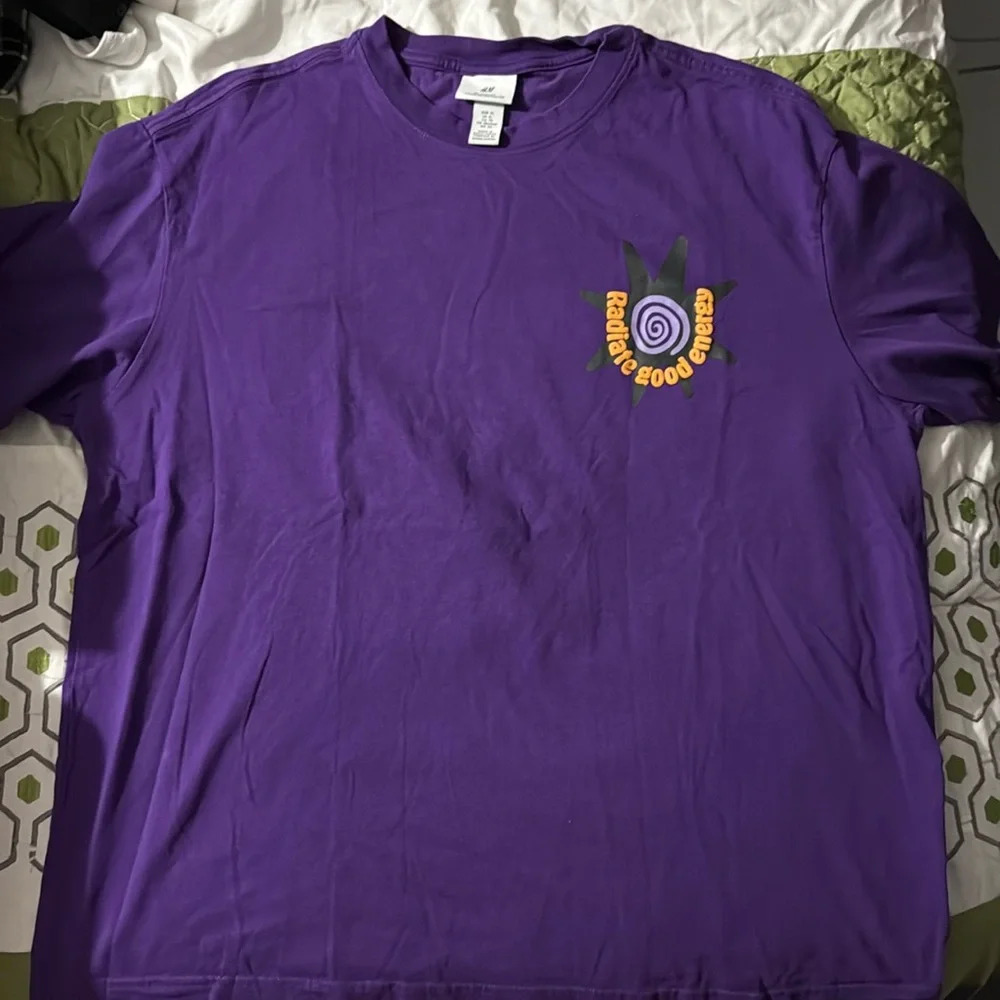 H&M graphic shirt